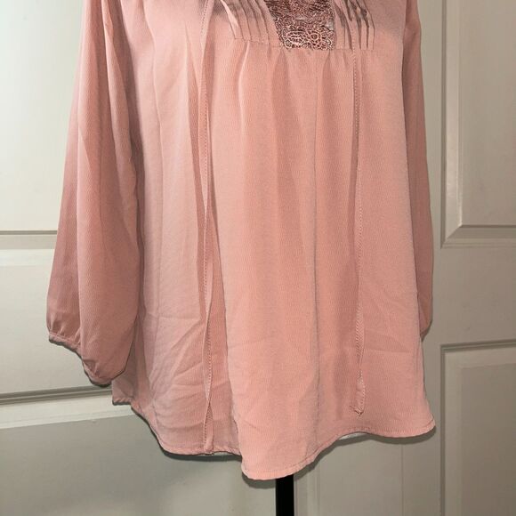 EM Blush Pink Lace Blouse Women’s Size L Cotton Nylon Mix Romantic Boho Top - Picture 4 of 7
